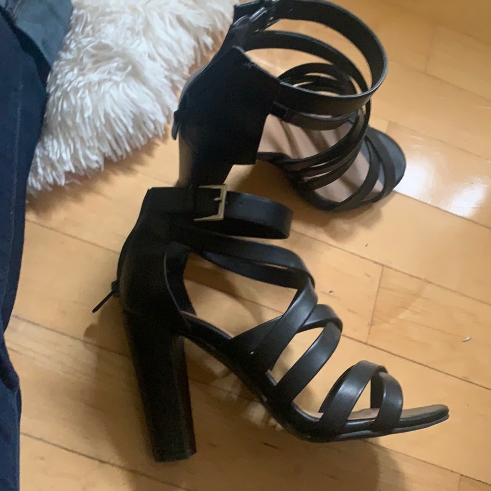 Size 9 Wide width Torrid black block heels